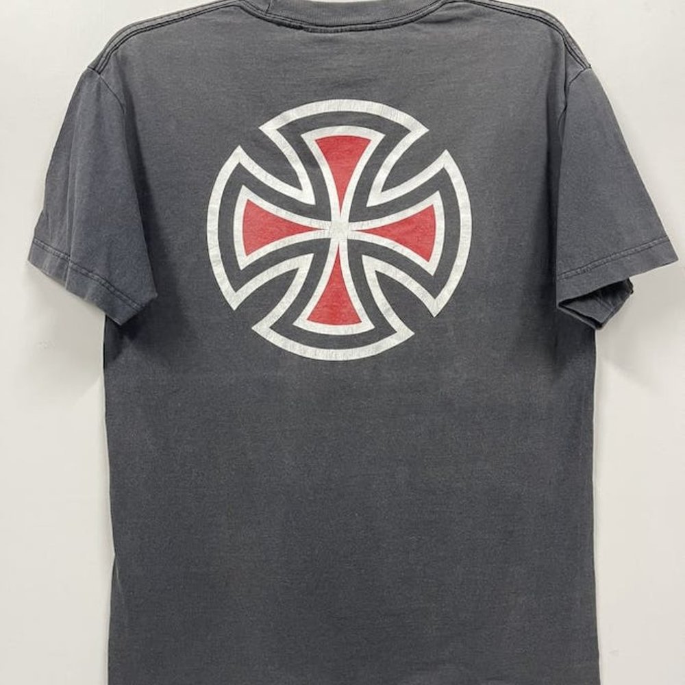 Vintage Independent Skateboard Big Logo Faded Tee